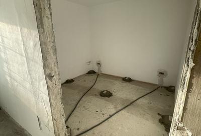 Apartament cu 4 camere decomandat în Exterior Vest - 3