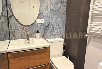 Apartament cu 3 camere în Central - 2