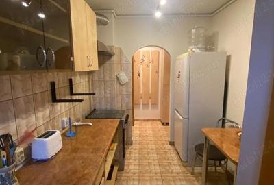 Apartament cu 2 camere semidecomandat, mobilat în Central - 1