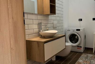 Casă cu 6 camere cu Teren 324 Mp în Central - 15