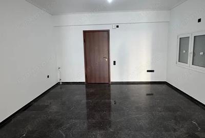 Spațiu comercial, de 70 mp, în Ștefan cel Mare - 4