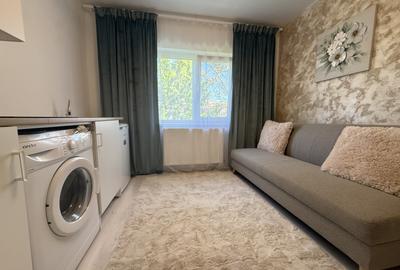 Garsonieră decomandată, mobilată în Soarelui - 1