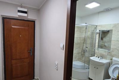 Garsonieră decomandată în Brăilei - 4