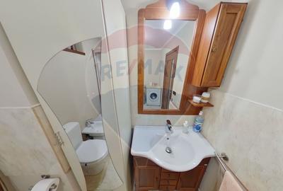 Casa cu 5 camere de vanzare, str. Dragos Voda - 9