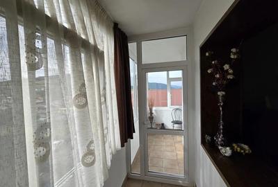 Apartament cu 3 camere decomandat în Calea Romanului - 1