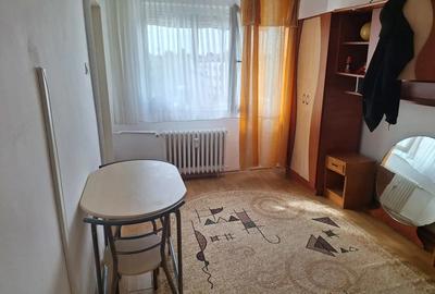 Garsoniera de inchiriat - 3