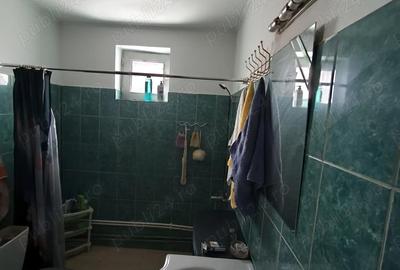 Casă cu 4 camere cu Teren 2000 Mp în Rariștea - 8