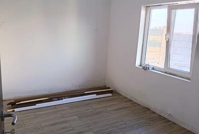 Casă individuală cu 2 camere cu Teren 160 Mp în Nord - 9