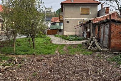 Casă cu 4 camere în Central - 5