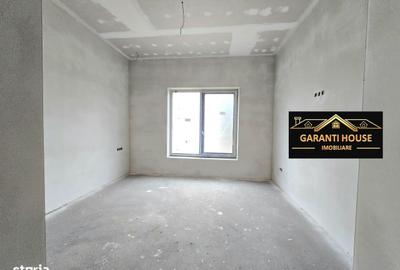 Casă cu 4 camere cu Teren 620 Mp în Central