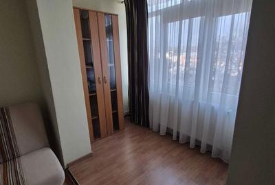 Apartament cu 4 camere semidecomandat în Central - 5