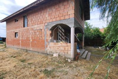 Casa individuala cu 7 camere,si teren de 550 mp,Dudestii Noi - 12