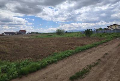 Teren Construcții intravilan de 639 mp, în Hărman - 1