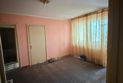 Apart 2 cam Pedagogic de renovat - 3