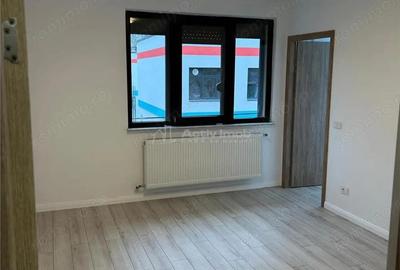 Apartament cu 3 camere decomandat în Calea București - 5
