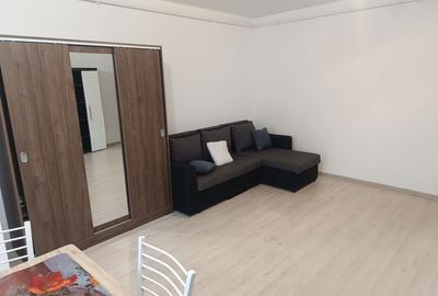 Garsonieră semidecomandată în Sânpetru - 1