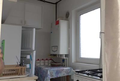 Garsonieră decomandată în Central - 7
