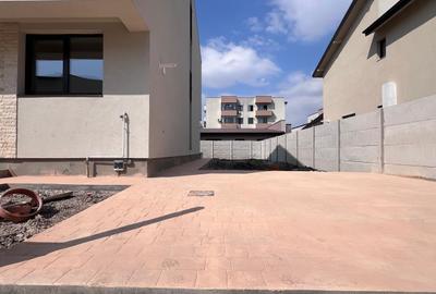 Duplex cu 4 camere cu Canalizare în Prelungirea Ghencea - 16