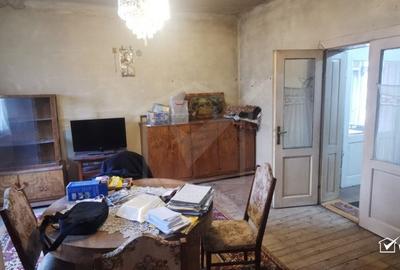 Casă individuală cu 2 camere cu Canalizare în Semicentral - 1