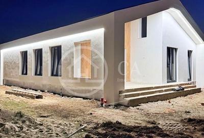 Casă cu 4 camere decomandat în Sântandrei - 2