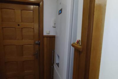 Garsoniera in zona centrala, etaj 3, cu centrala termica proprie - 13