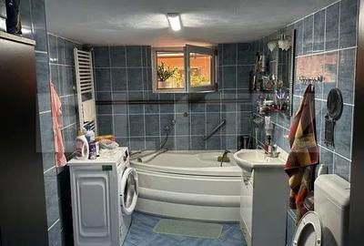 Casă cu 4 camere în Central - 3