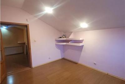 Casă individuală cu 6 camere cu Teren 186 Mp în Vest - 4