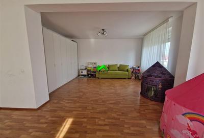 Casă individuală cu 6 camere cu Teren 500 Mp în Șura Mică - 2
