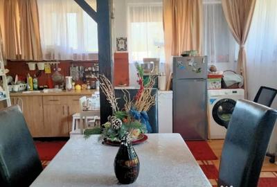 Apartament cu 3 camere semidecomandat în Central - 8