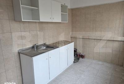 Casă cu 3 camere cu Teren 1159 Mp în Tineretului - 3