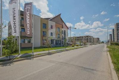 Apartament cu 2 camere decomandat în Tractorul - 2