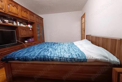 Proprietar vand apartament cu 2 camere etaj 4 - 6