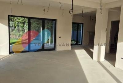 Duplex 4 camere, 135mp +285mp gradina - zona Oasului - 2