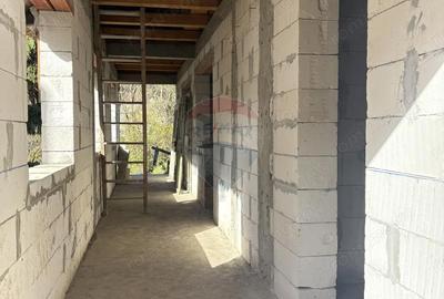 Casă cu Teren 403 Mp în Biertan - 2