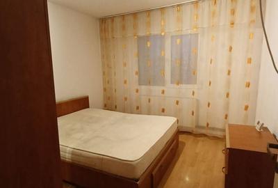 Apartament cu 2 camere semidecomandat în Craiovița Nouă - 1