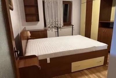 Apartament cu 3 camere - zona Centru - Independentei - 4
