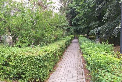 Apartament cu 3 camere decomandat în Traian