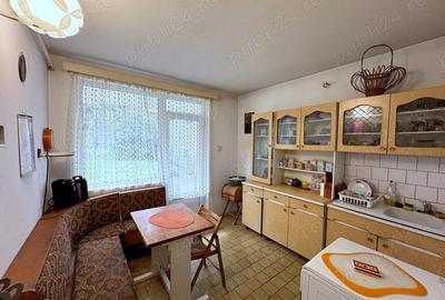 Casă cu 4 camere cu Teren 300 Mp în Central - 8