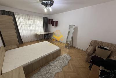 Apartament cu 3 camere decomandat, mobilat în Zorilor - 2