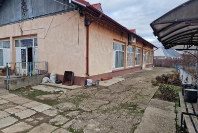 Buciumi. Se ofera spre vanzare / inchiriere cladire cu spatiu comercial - 2