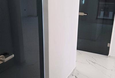 Apartament cu 3 camere decomandat în Florești - 6
