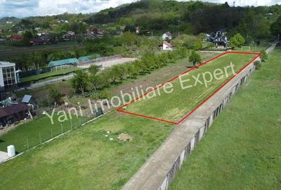 Teren de 2414 mp, în Valea Uleiului - 4