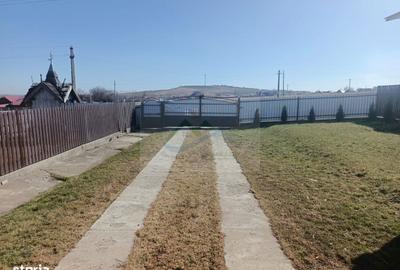 Casă cu 4 camere în Mălini - 11