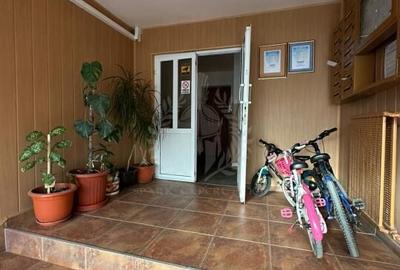 3 CAMERE // MIHAI BRAVU //2* BAI // 76 MP - 24