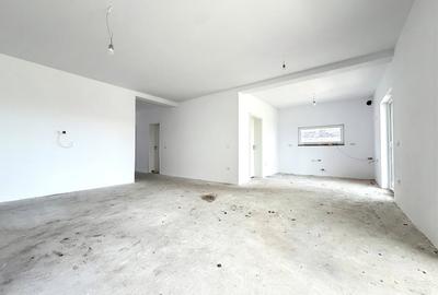 Casă individuală cu 3 camere cu Canalizare în Sânandrei - 1