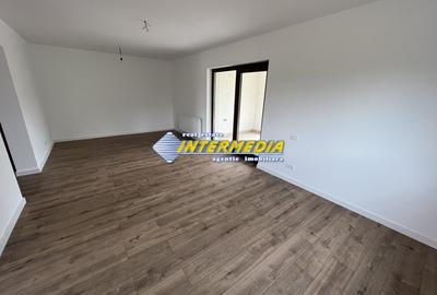 Casă individuală cu 4 camere cu Canalizare în Cetate - 19