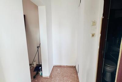Apartament cu 2 camere decomandat în Drumul Taberei - 4