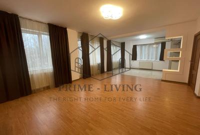 Apartament cu 3 camere semidecomandat, mobilat în Primăverii