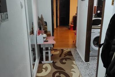 Apartament cu 2 camere semidecomandat în Central - 1