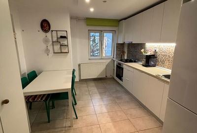 Apartament cu 3 camere în Central - 14
